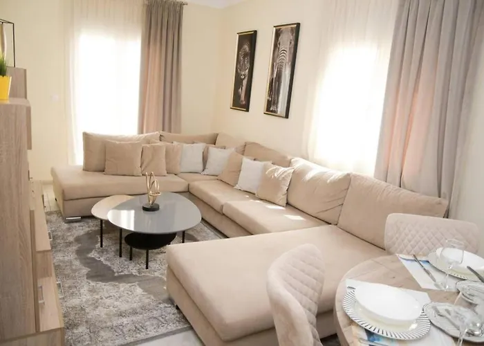 Appartamento Strata Deluxe Apt. *
